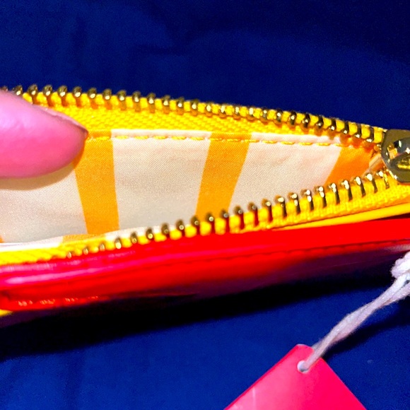 Loungefly McDonalds Cardholder Credit Card French Fry Wallet w/coin section NWT - Picture 3 of 8